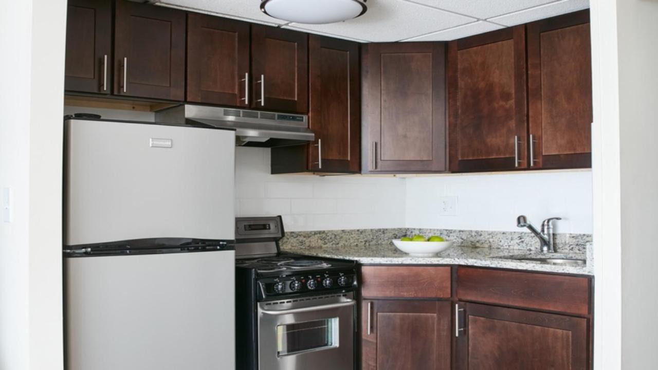 Charming Downtown Crossing Suites By Sonder Everett Bagian luar foto