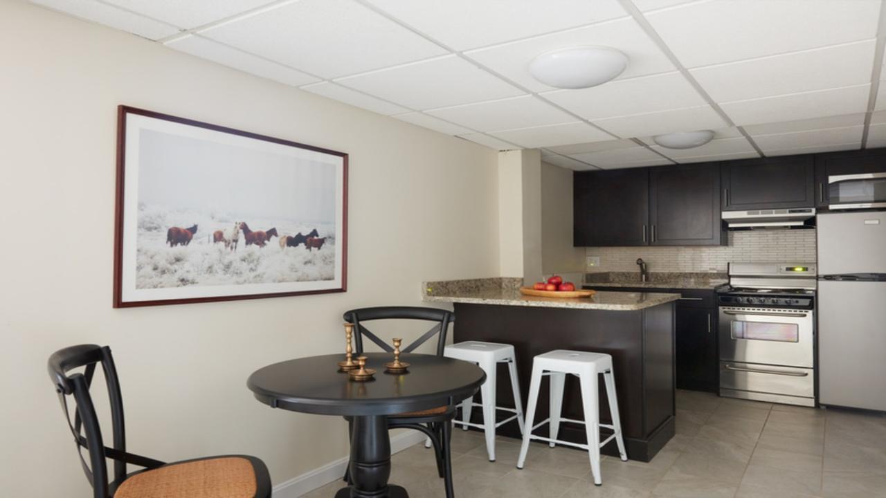 Charming Downtown Crossing Suites By Sonder Everett Bagian luar foto